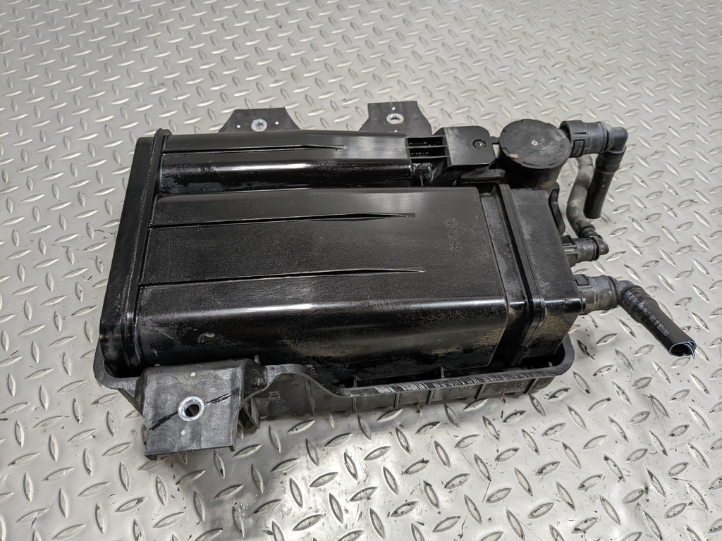 2013 - 2016 HYUNDAI SANTA FE OEM FUEL VAPOR EVAPORATOR CANISTER ASSEMBLY