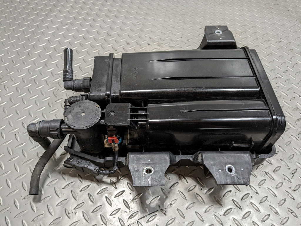 2013 - 2016 HYUNDAI SANTA FE OEM FUEL VAPOR EVAPORATOR CANISTER ASSEMBLY