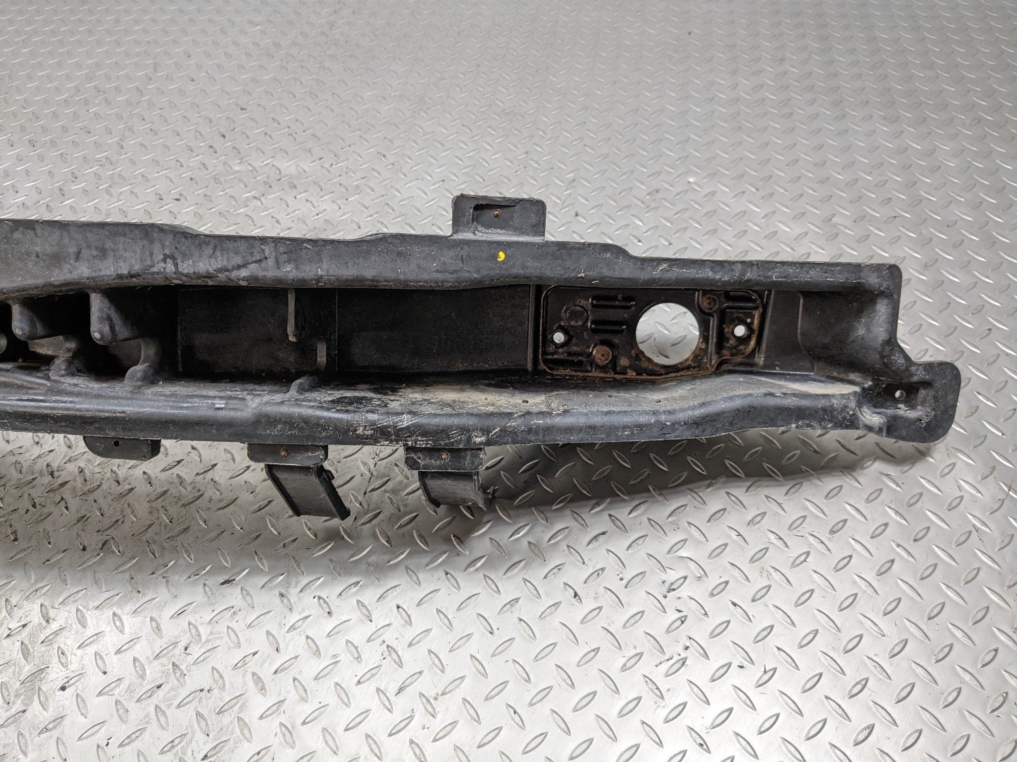 2013 - 2016 HYUNDAI SANTA FE OEM REAR BUMPER REINFORCEMENT IMPACT BEAM REBAR
