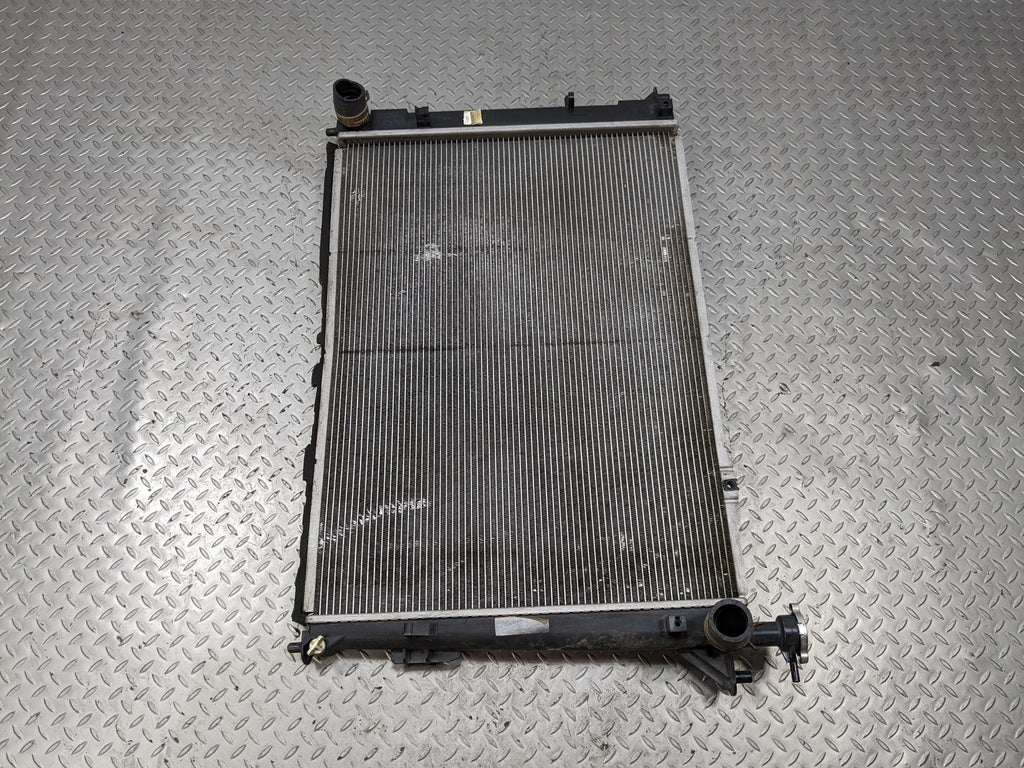 2013 - 2016 HYUNDAI SANTA FE OEM 3.3L LWB ENGINE MOTOR COOLING RADIATOR ASSEMBLY