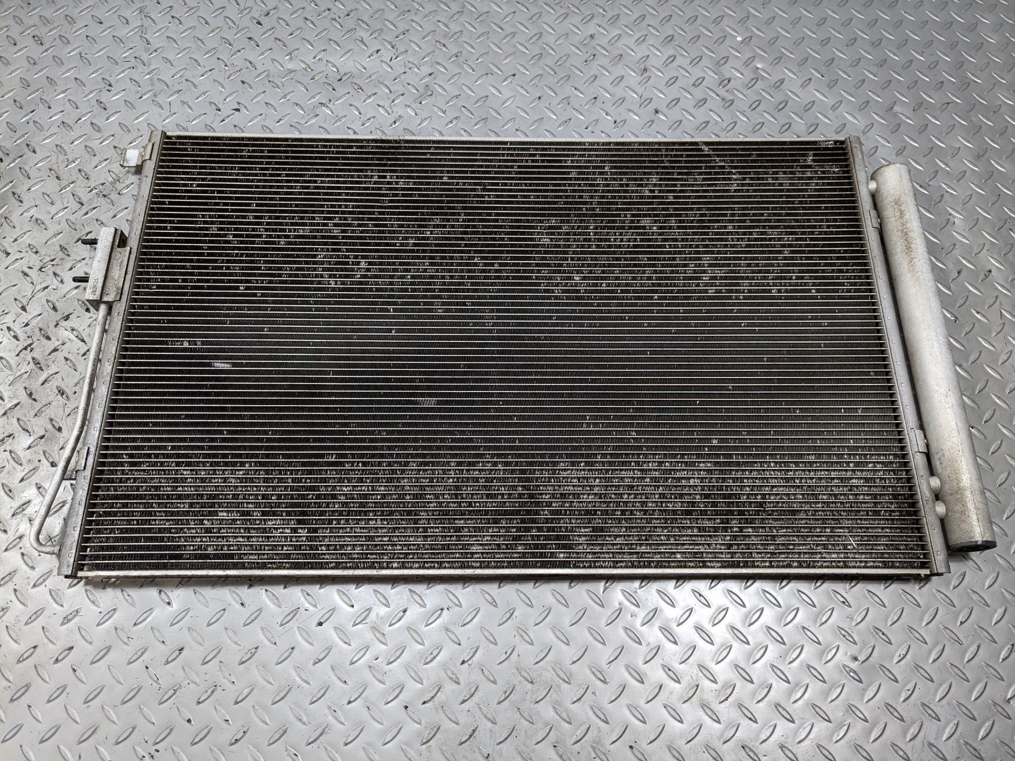 2013 - 2016 HYUNDAI SANTA FE OEM 3.3L AC AIR CONDITIONING CONDENSER RADIATOR