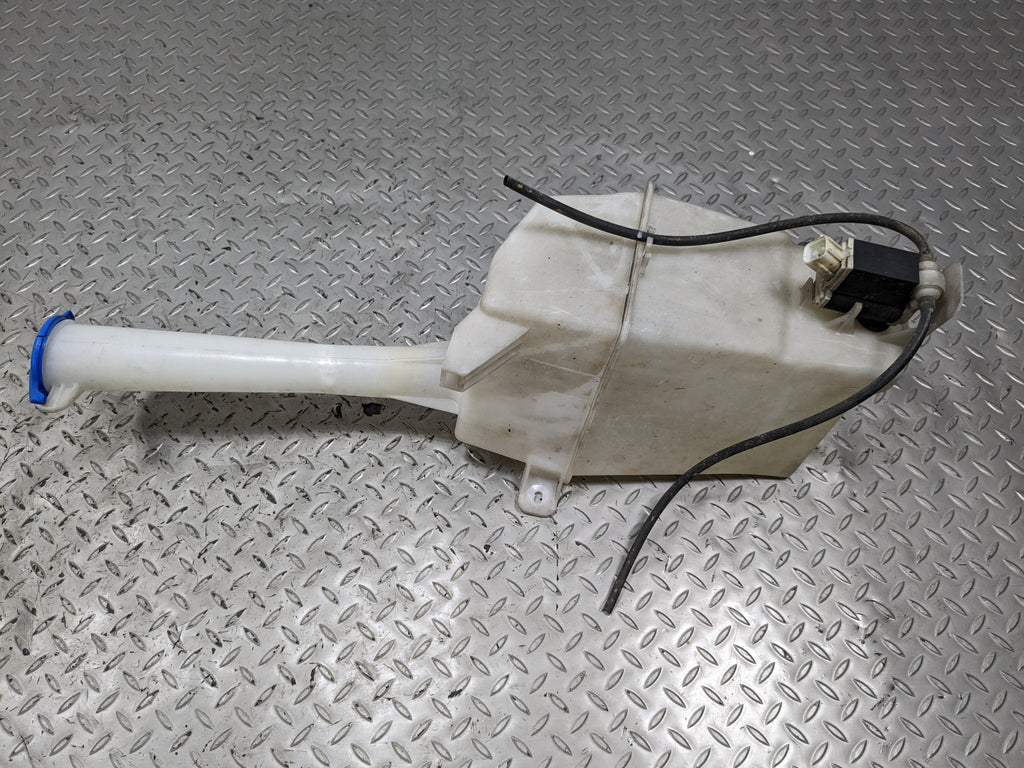 2013 - 2016 HYUNDAI SANTA FE OEM WINDSHIELD WASHER BOTTLE FLUID RESERVOIR TANK