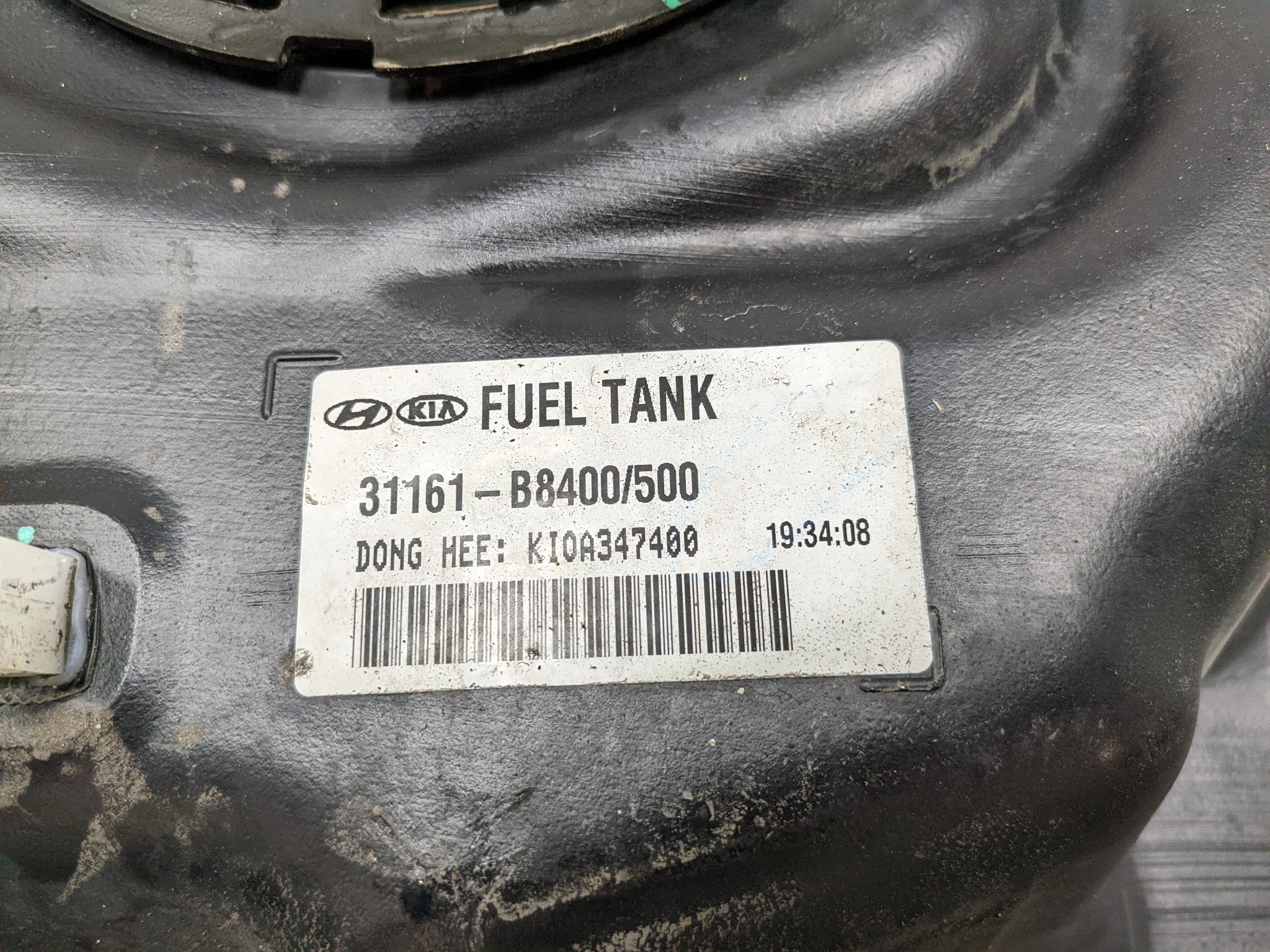 2013 - 2016 HYUNDAI SANTA FE OEM GASOLINE FUEL TANK RESERVIOR ASSEMBLY