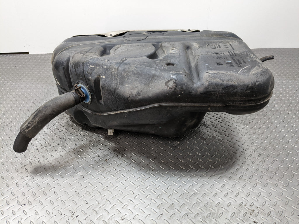 2013 - 2016 HYUNDAI SANTA FE OEM GASOLINE FUEL TANK RESERVIOR ASSEMBLY