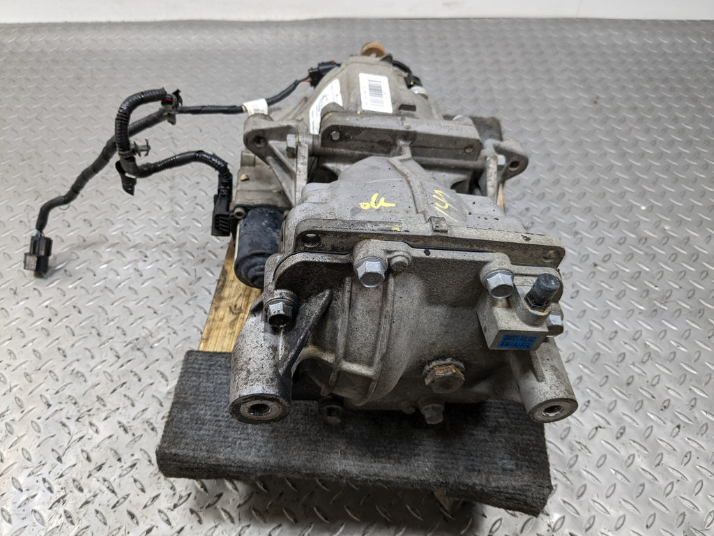 2013 - 2016 HYUNDAI SANTA FE OEM REAR DIFFERENTIAL AXLE CARRIER ASSEMBLY