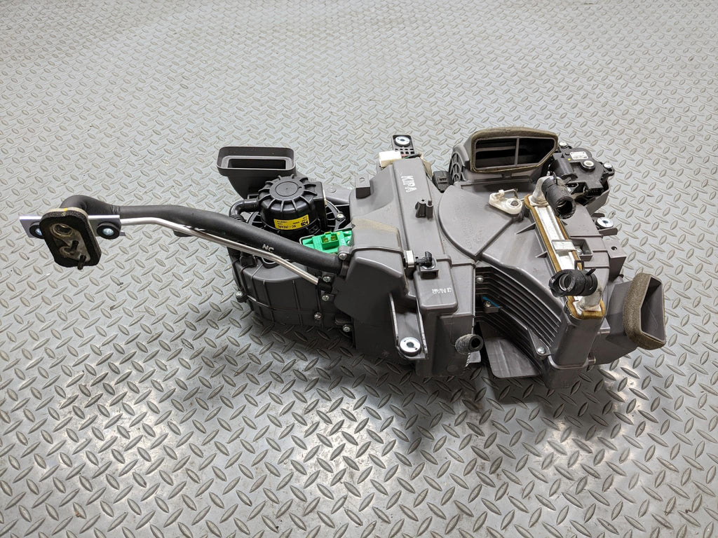 2013 - 2016 HYUNDAI SANTA FE OEM REAR HEATER EVAPORATOR BLOWER MOTOR HOUSING