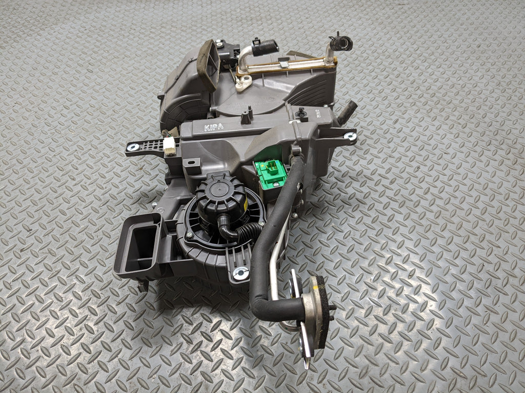 2013 - 2016 HYUNDAI SANTA FE OEM REAR HEATER EVAPORATOR BLOWER MOTOR HOUSING