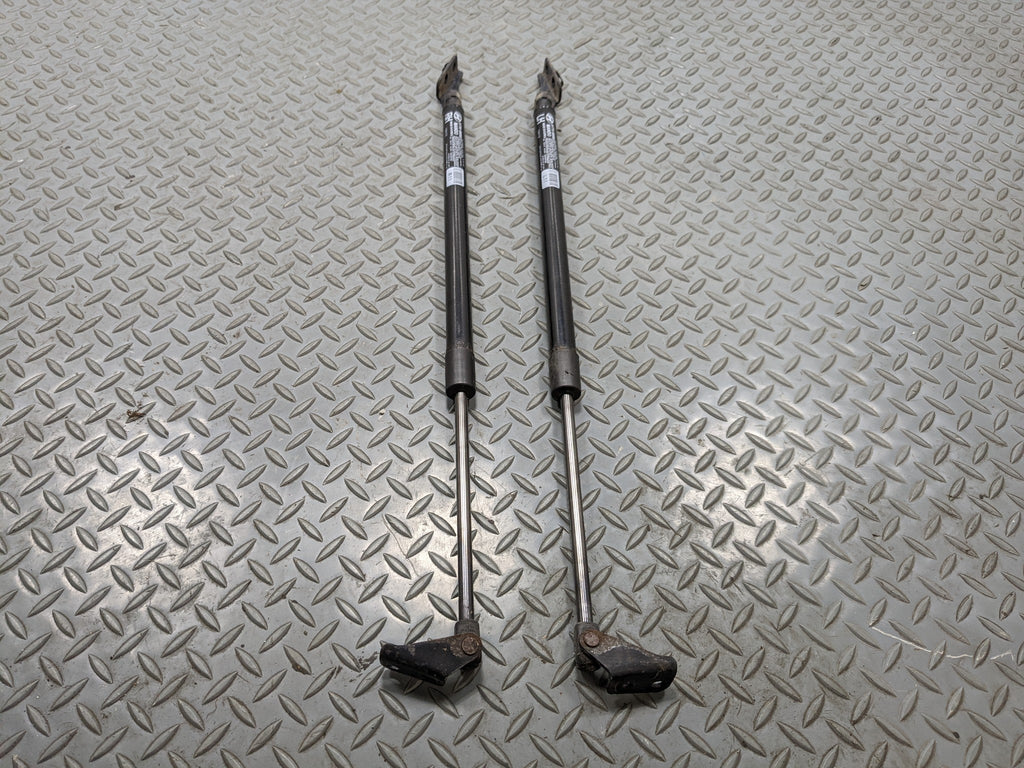 13 - 16 HYUNDAI SANTA FE OEM TAILGATE HATCH LIFT SUPPORT STRUT LH AND RH PAIR