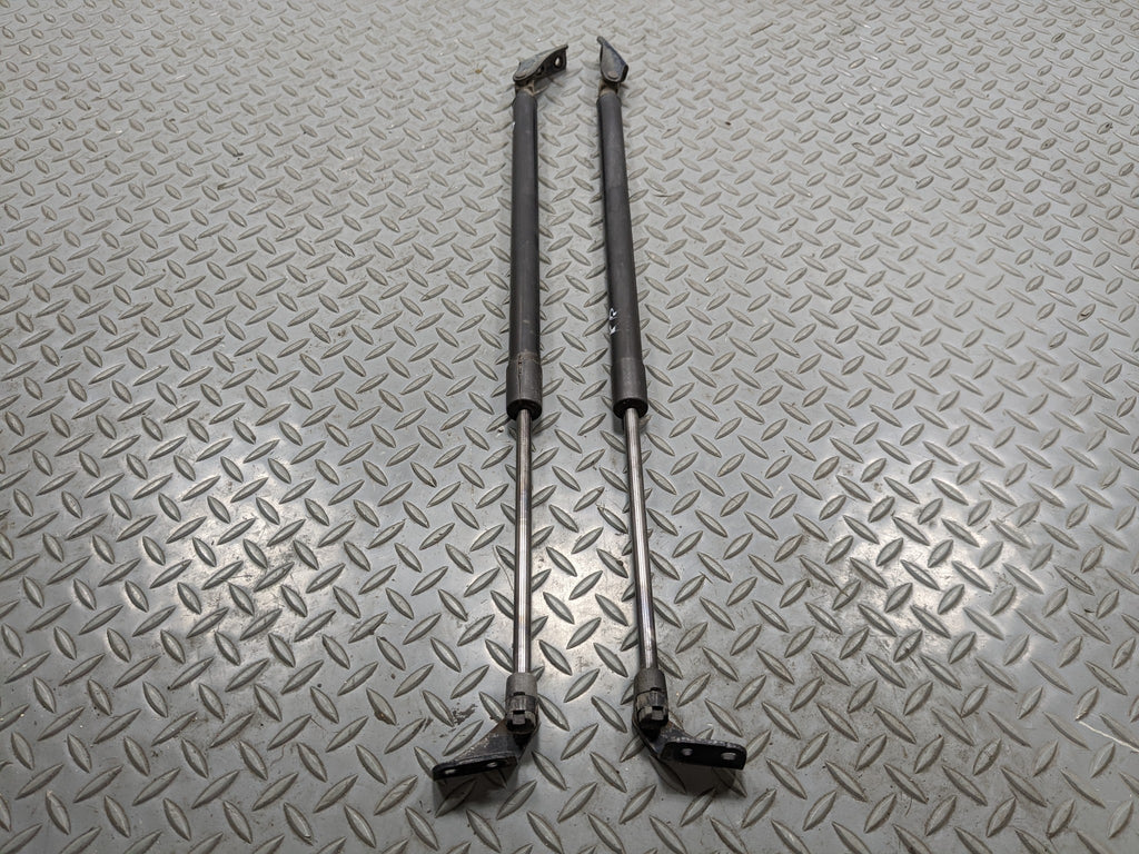 13 - 16 HYUNDAI SANTA FE OEM TAILGATE HATCH LIFT SUPPORT STRUT LH AND RH PAIR