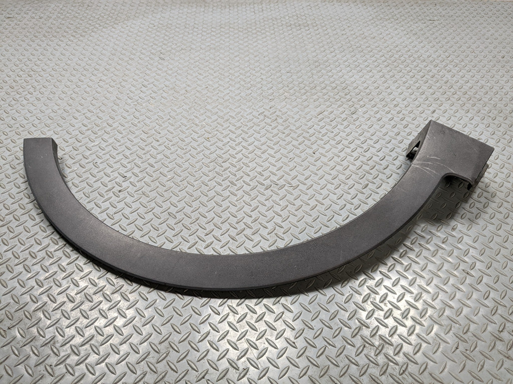 2013 - 2016 HYUNDAI SANTA FE OEM FENDER FLARE BODY MOLDING TRIM FRONT RIGHT SIDE