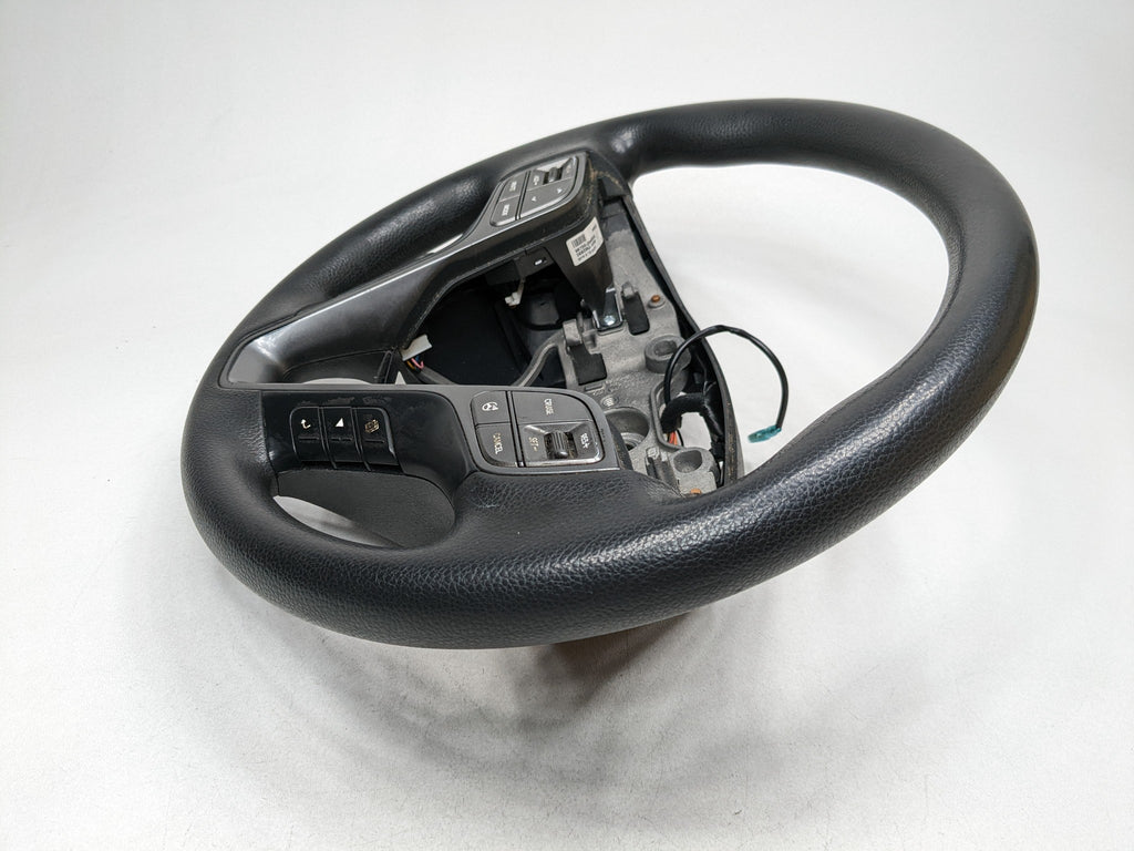 13 - 16 HYUNDAI SANTA FE OEM STEERING WHEEL WITH MULTIFUNCTIONAL CONTROL SWITCH