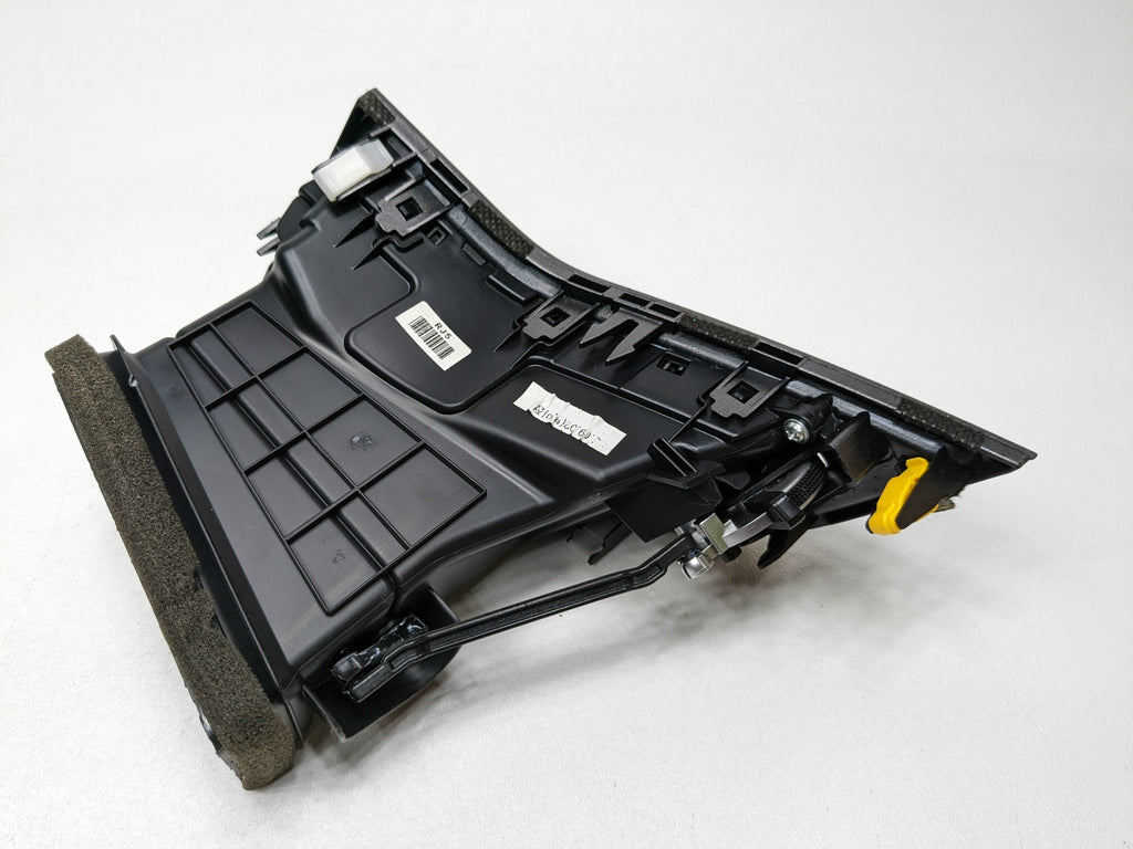 2013 - 2016 HYUNDAI SANTA FE OEM FRONT DASH LEFT AND RIGHT SIDE AC HEATER VENTS