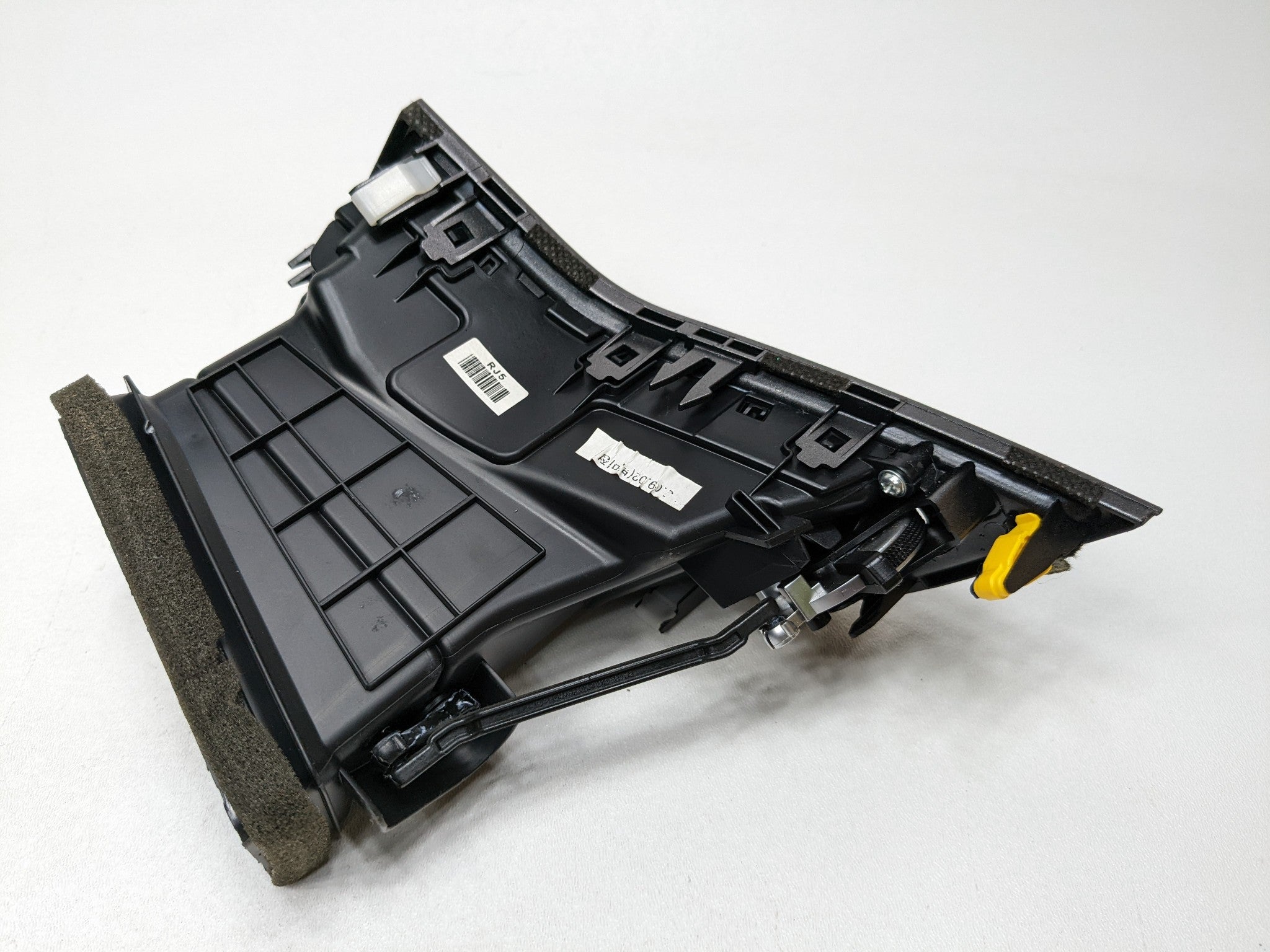2013 - 2016 HYUNDAI SANTA FE OEM FRONT DASH LEFT AND RIGHT SIDE AC HEATER VENTS