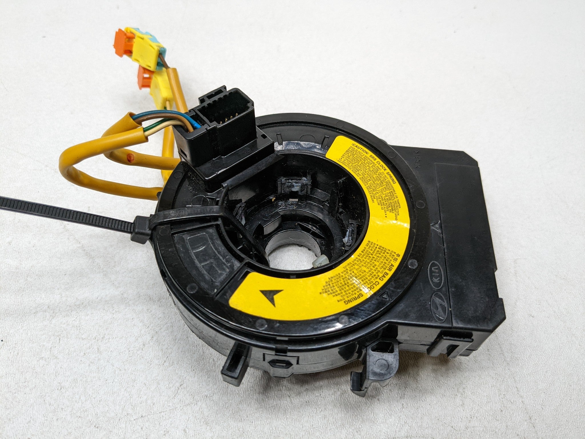2013 - 2016 HYUNDAI SANTA FE OEM STEERING WHEEL CLOCKSPRING ASSEMBLY SRS