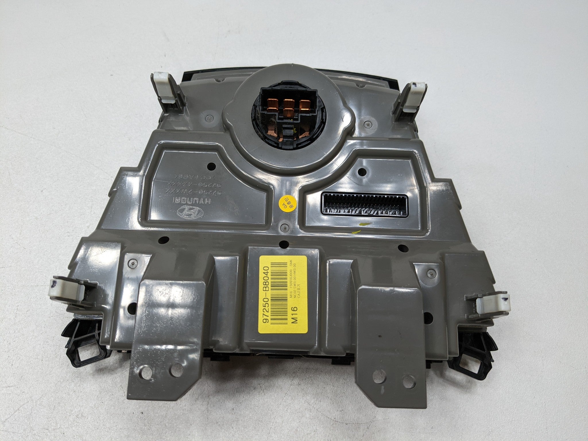 2013 - 2016 HYUNDAI SANTA FE OEM FRONT AC TEMPERATURE CONTROLLER BLACK