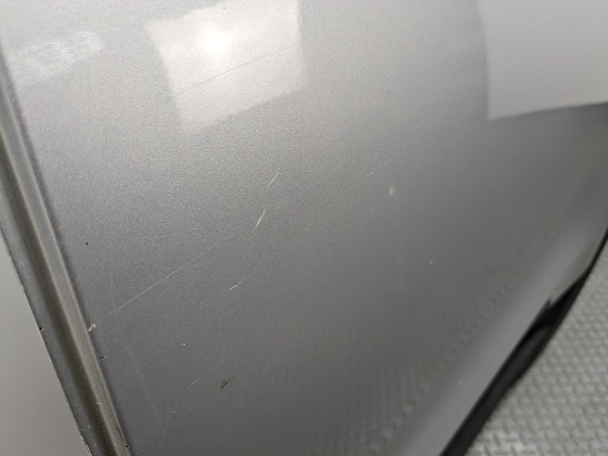2013 - 2016 HYUNDAI SANTA FE OEM DOOR SHELL PANEL CIRCUIT SILVER REAR LEFT SIDE