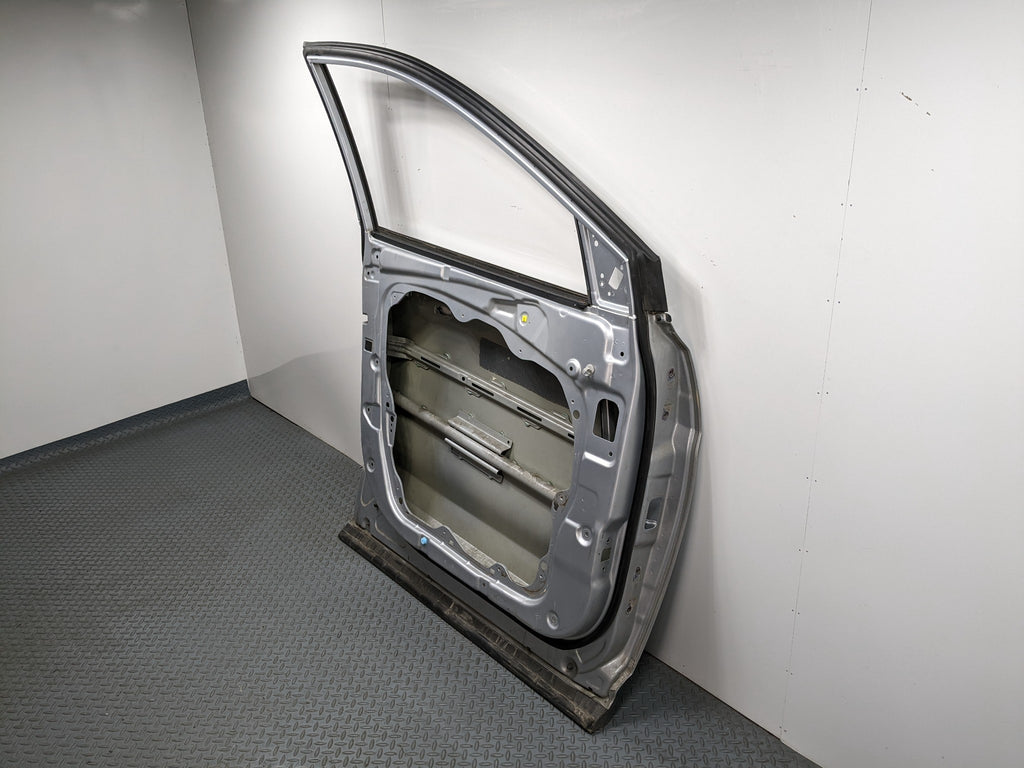 2013 - 2016 HYUNDAI SANTA FE OEM DOOR SHELL PANEL CIRCUIT SILVER FRONT LEFT SIDE