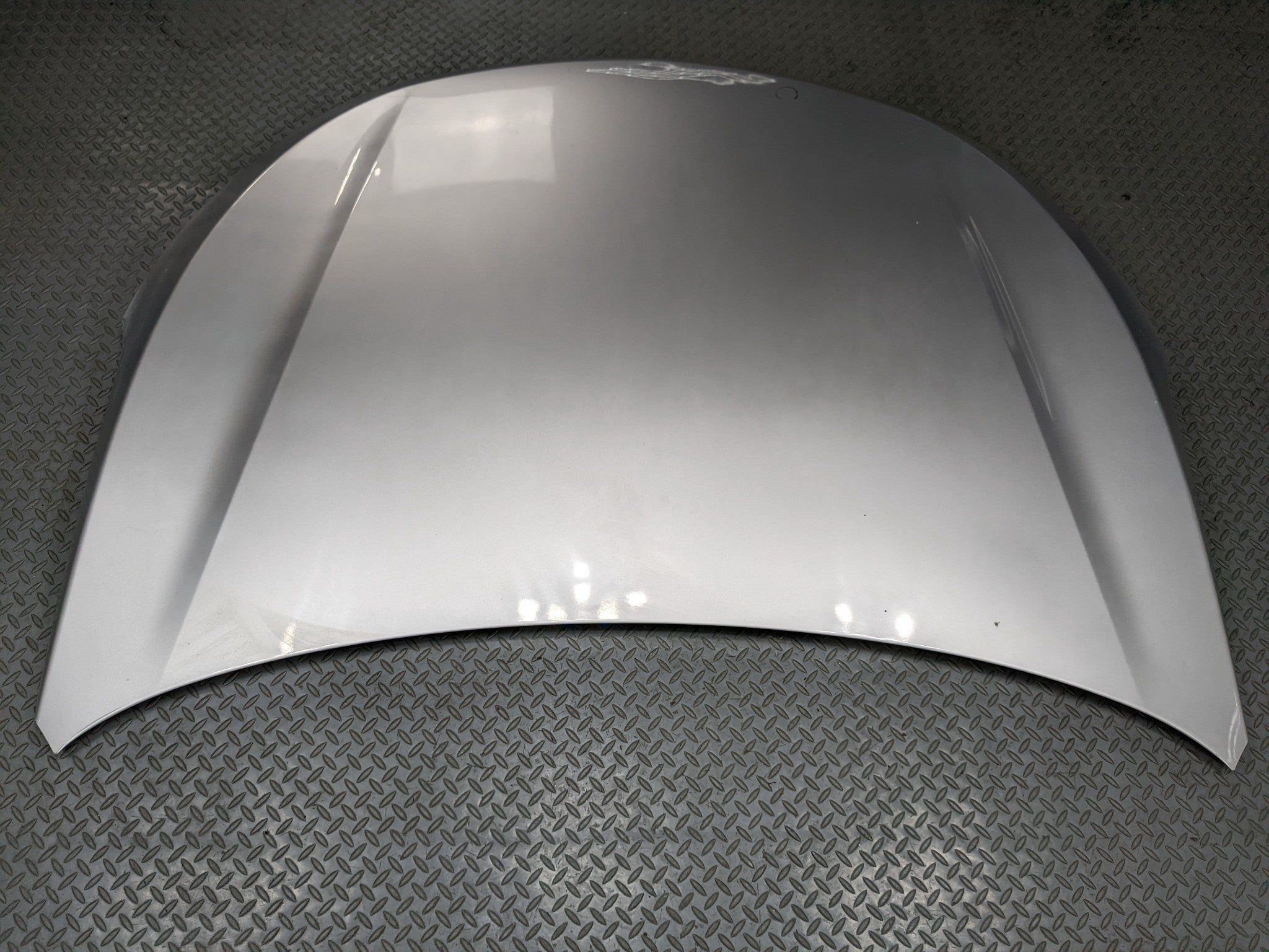 2013 - 2016 HYUNDAI SANTA FE OEM FRONT HOOD BONNET SHELL PANEL CIRCUIT SILVER