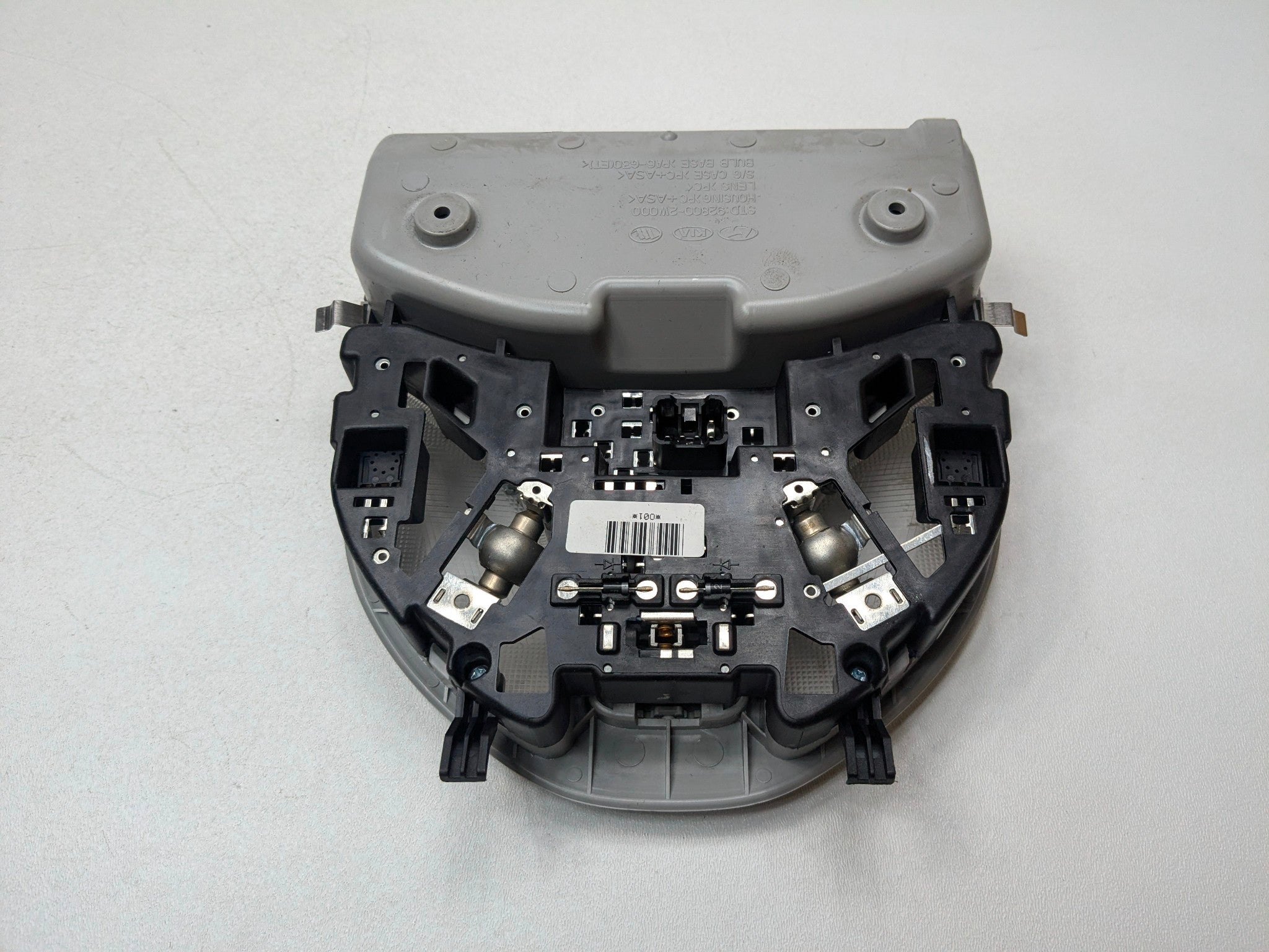2013 - 2016 HYUNDAI SANTA FE OEM OVERHEAD CONSOLE GRAY MAP DOME LIGHT LAMP FRONT