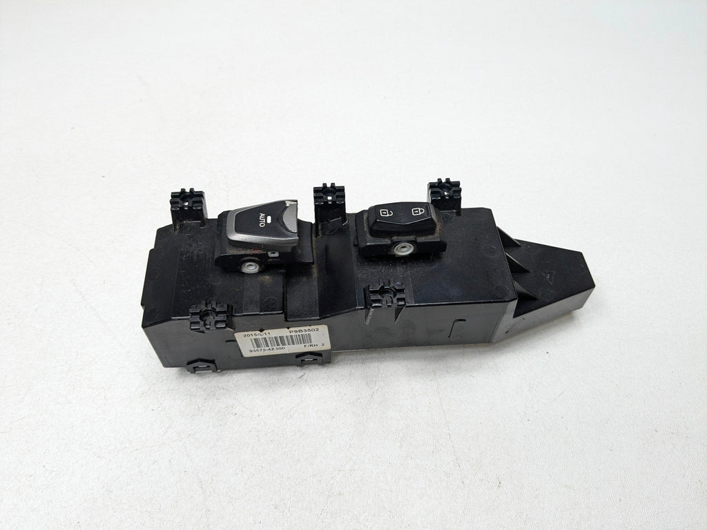 13-16 HYUNDAI SANTA FE OEM DOOR WINDOW CONTROL SWITCH FRONT RIGHT PASSENGER SIDE