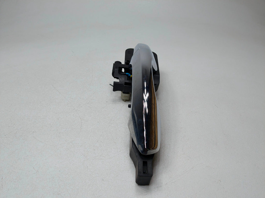 2013 - 2016 HYUNDAI SANTA FE OEM EXTERIOR DOOR HANDLE REAR RIGHT PASSENGER SIDE