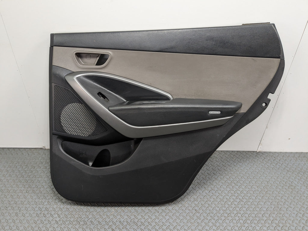 13 - 16 HYUNDAI SANTA FE OEM INTERIOR DOOR TRIM PANEL REAR RIGHT PASSENGER SIDE