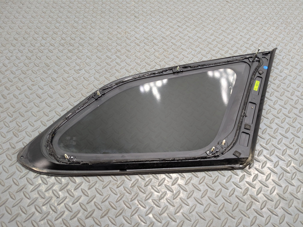 2013 - 2016 HYUNDAI SANTA FE OEM DOOR WINDOW QUARTER GLASS REAR LEFT DRIVER SIDE