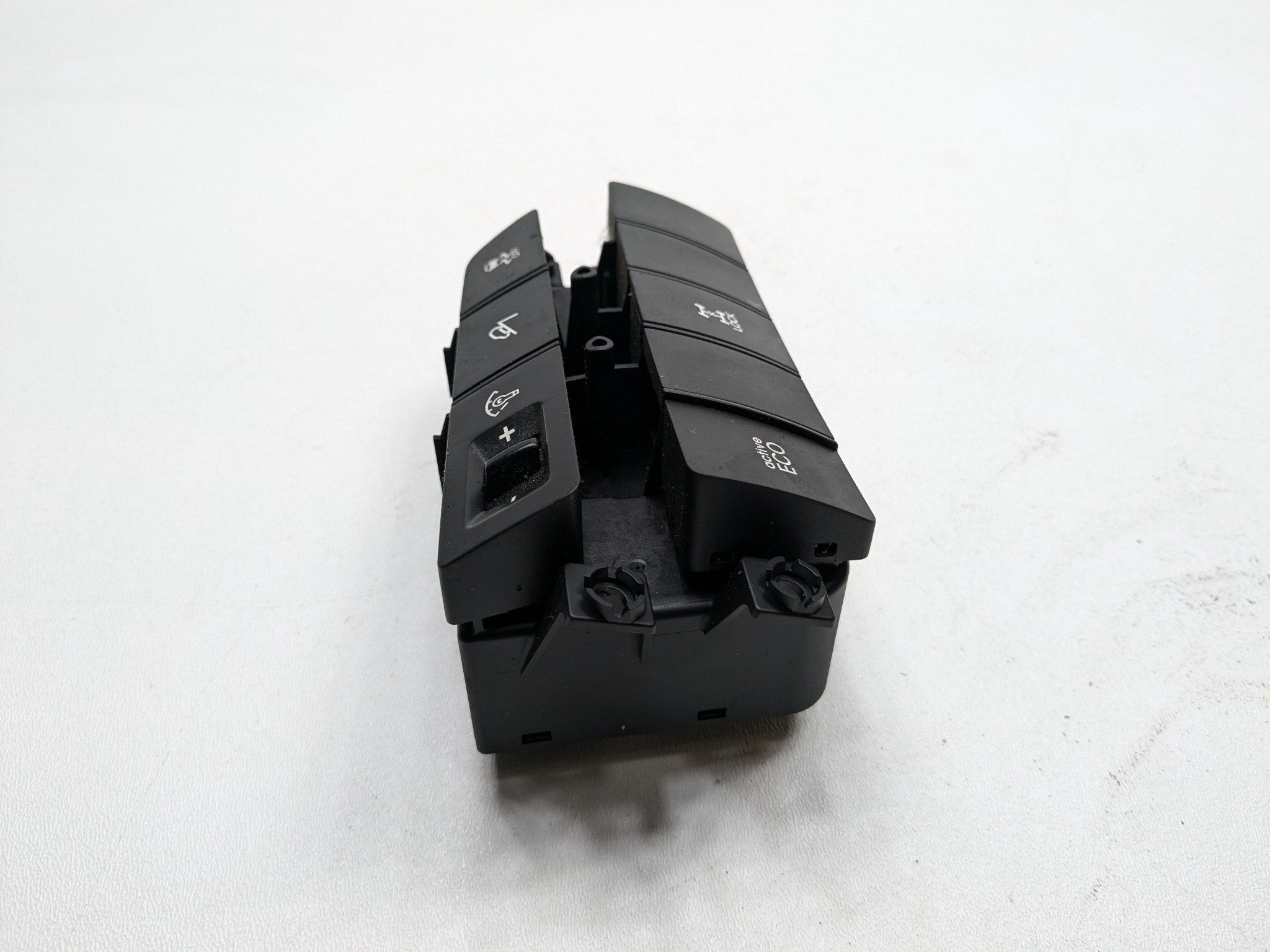 2013 - 2016 HYUNDAI SANTA FE OEM DIMMER TRACTION ECO LOCK CONTROL DASH SWITCH