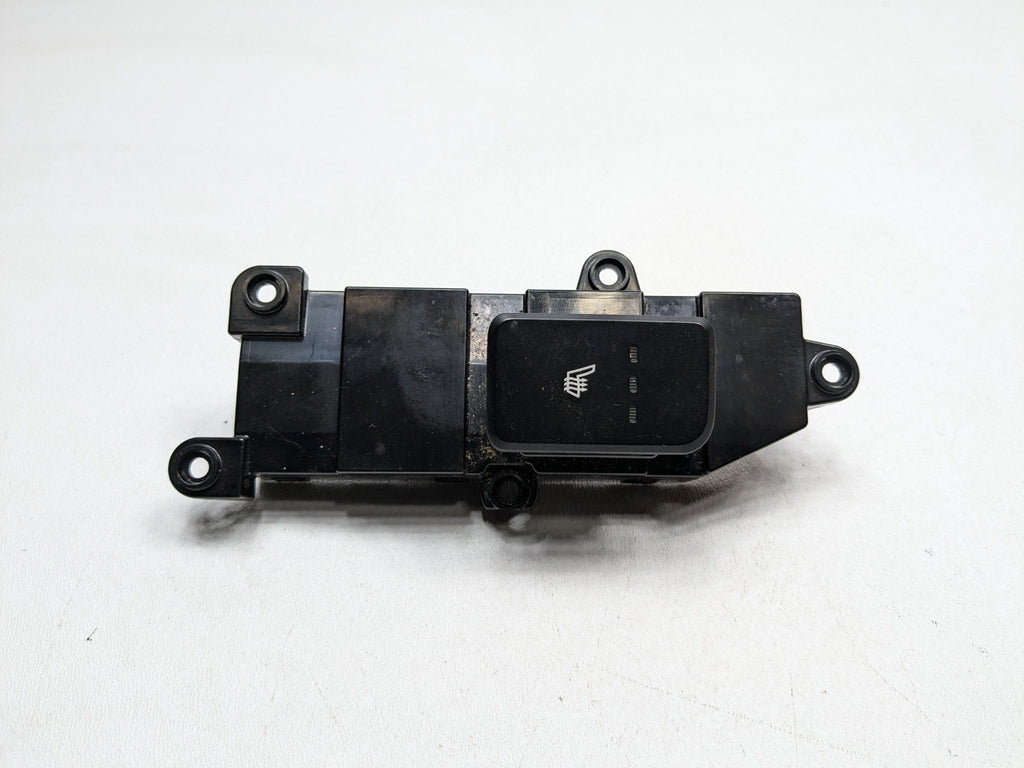 2013 - 2016 HYUNDAI SANTA FE OEM CENTER CONSOLE HEATER SWITCH FRONT RIGHT SIDE