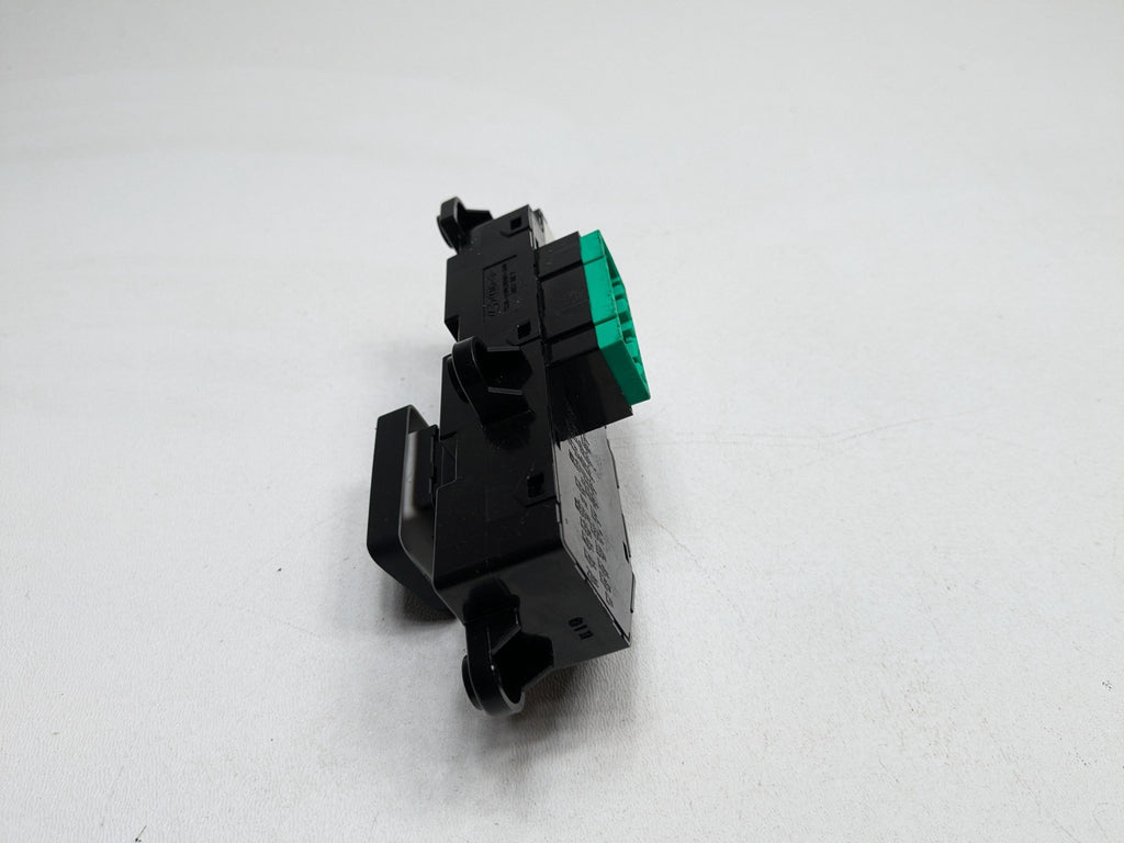 2013 - 2016 HYUNDAI SANTA FE OEM CENTER CONSOLE HEATER SWITCH FRONT RIGHT SIDE