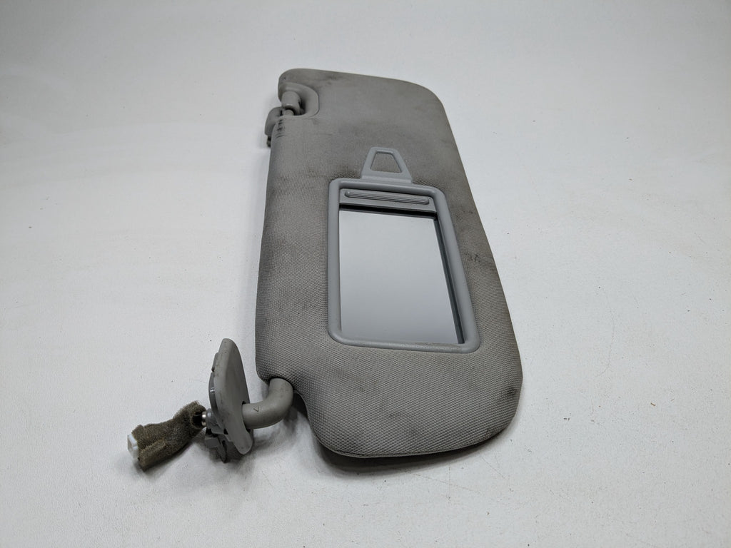 13 - 16 HYUNDAI SANTA FE OEM SUN VISOR GRAY INTERIOR UPPER ROOF FRONT LEFT SIDE