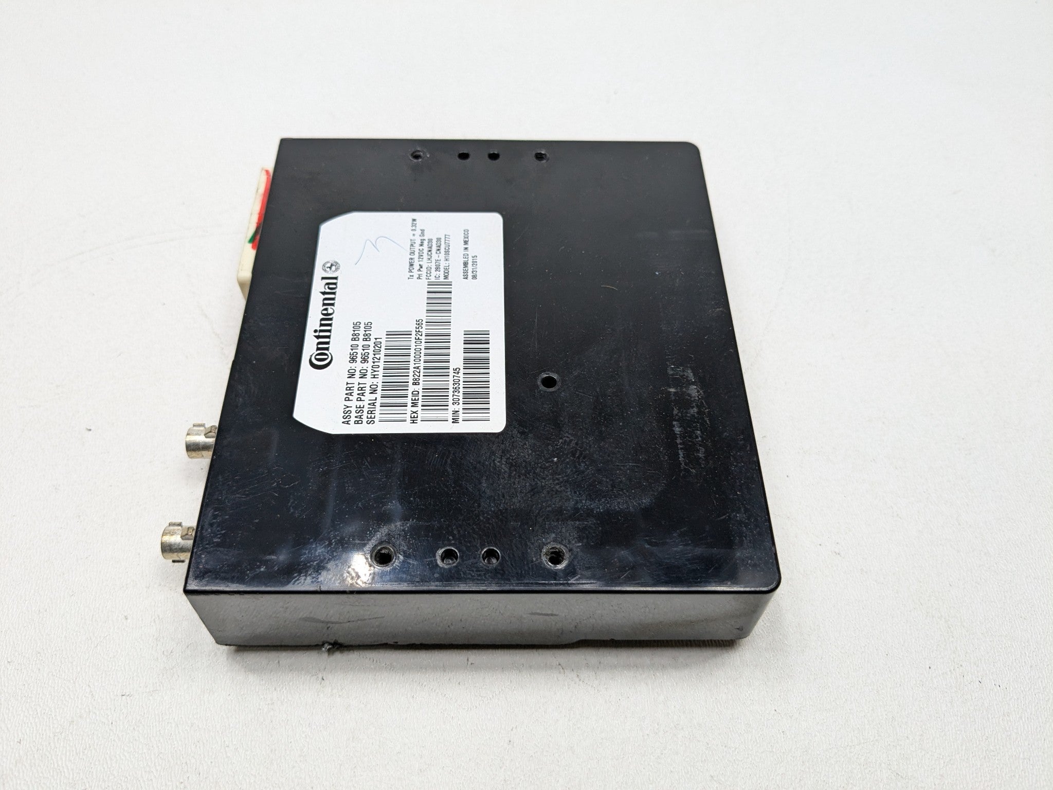 2013 - 2016 HYUNDAI SANTA FE OEM COMMUNICATION TELEMATIC BLUELINK CONTROL MODULE
