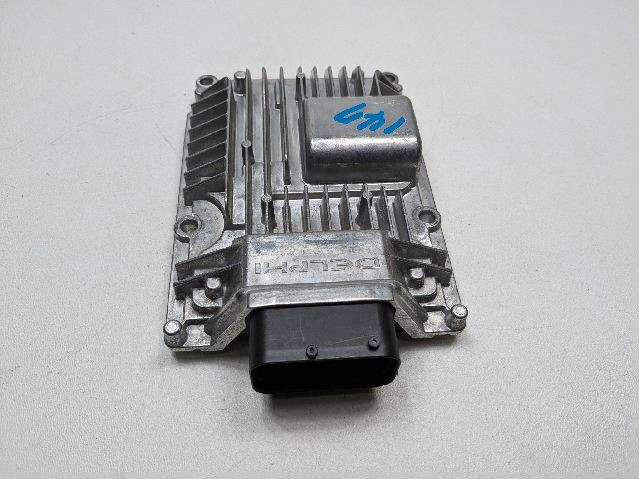 2013 - 2016 HYUNDAI SANTA FE OEM ENGINE FUEL INJECTION CONTROL MODULE UNIT