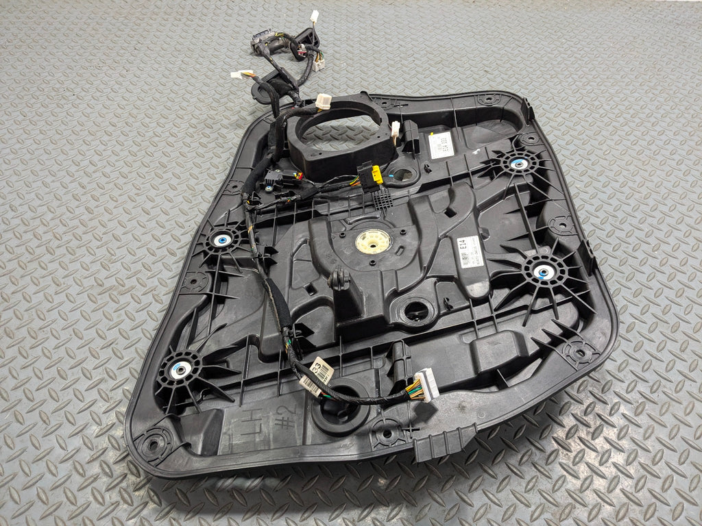 2013 - 2016 HYUNDAI SANTA FE OEM DOOR WINDOW REGUALTOR PANEL FRONT LEFT SIDE