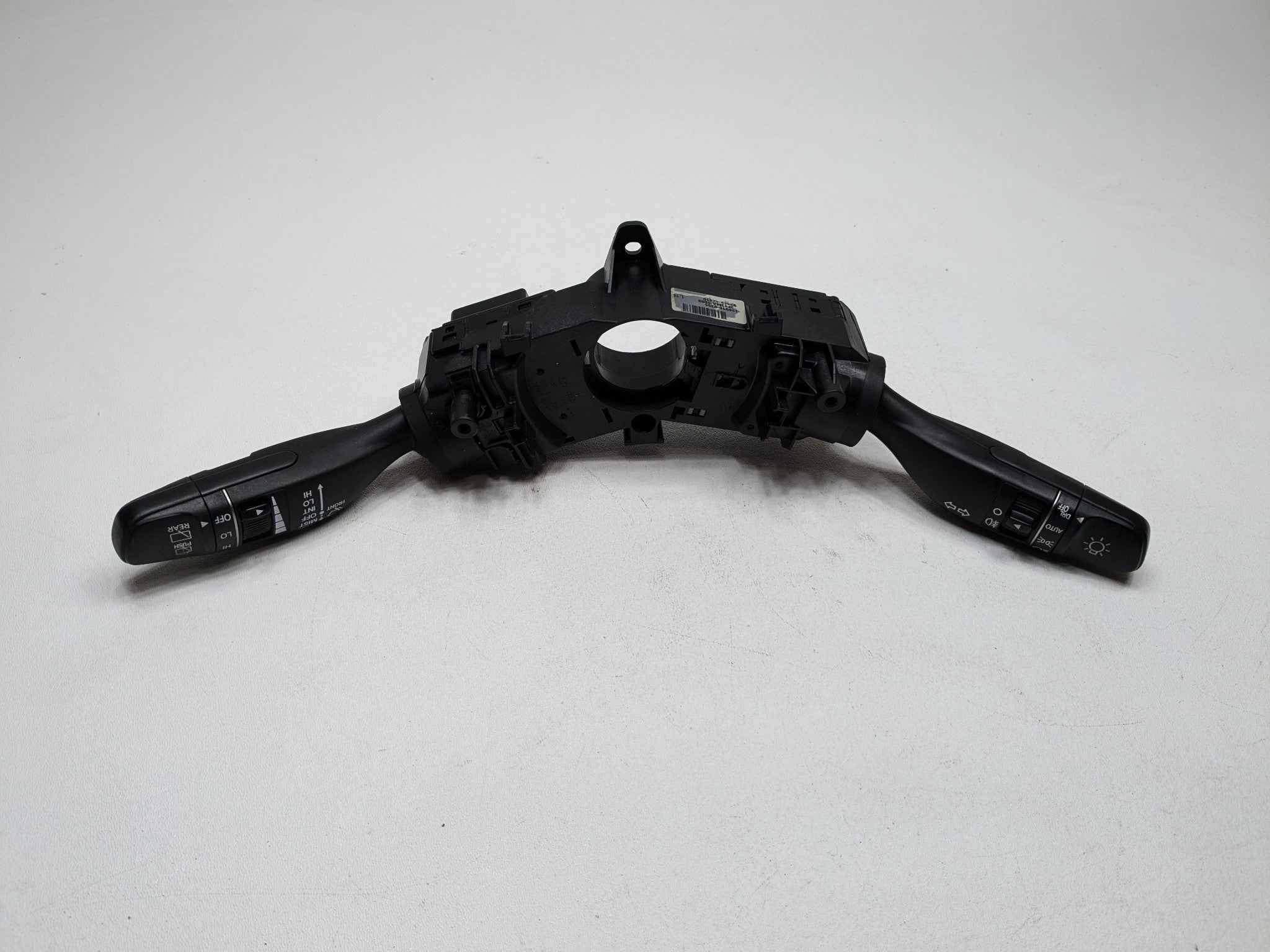 13 - 16 HYUNDAI SANTA FE OEM STEERING WHEEL TURN SIGNAL WIPER COMBINATION SWITCH