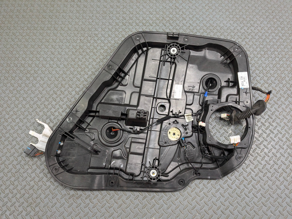 2013 - 2016 HYUNDAI SANTA FE OEM DOOR WINDOW REGUALTOR PANEL REAR RIGHT SIDE