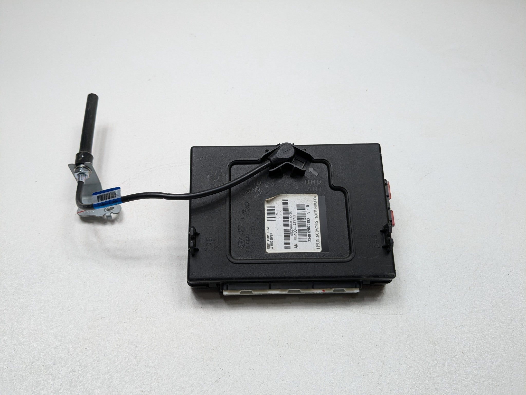 2013 - 2016 HYUNDAI SANTA FE OEM BCM ECU BODY CONTROL MODULE UNIT