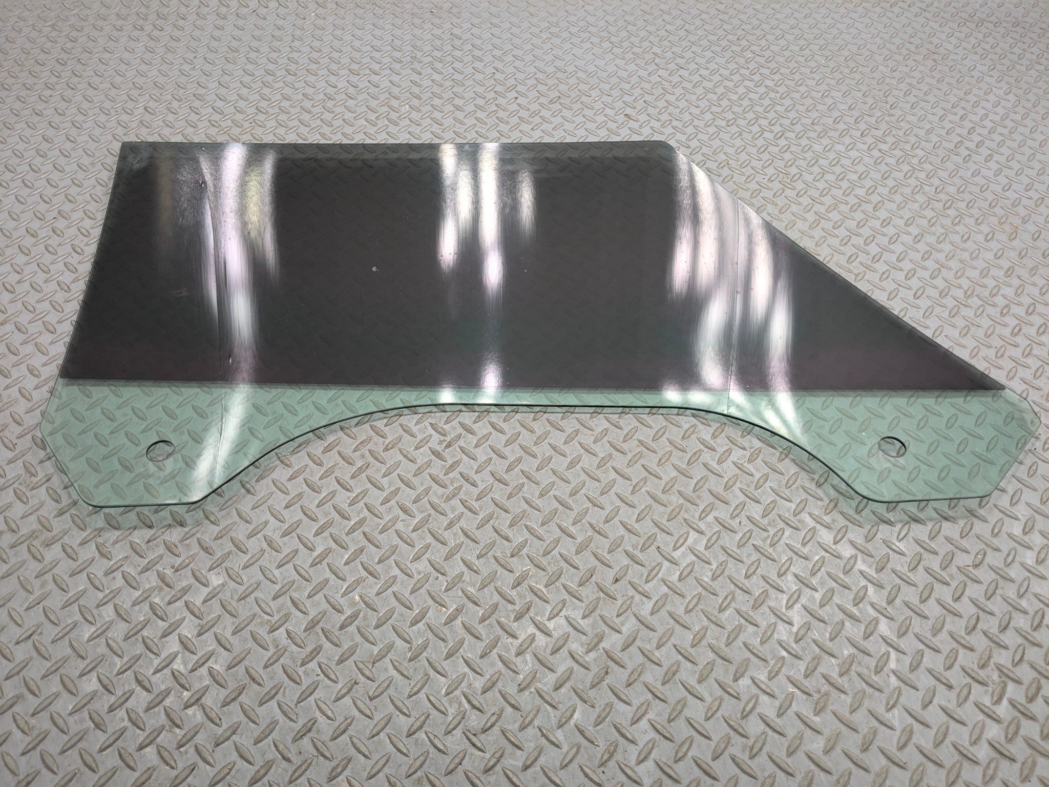 2007 - 2010 MINI COOPER OEM DOOR WINDOW GLASS FRONT LEFT DRIVER SIDE