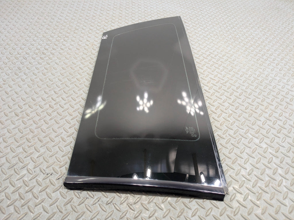 2007 - 2010 MINI COOPER OEM DOOR WINDOW QUARTER GLASS REAR LEFT DRIVER SIDE