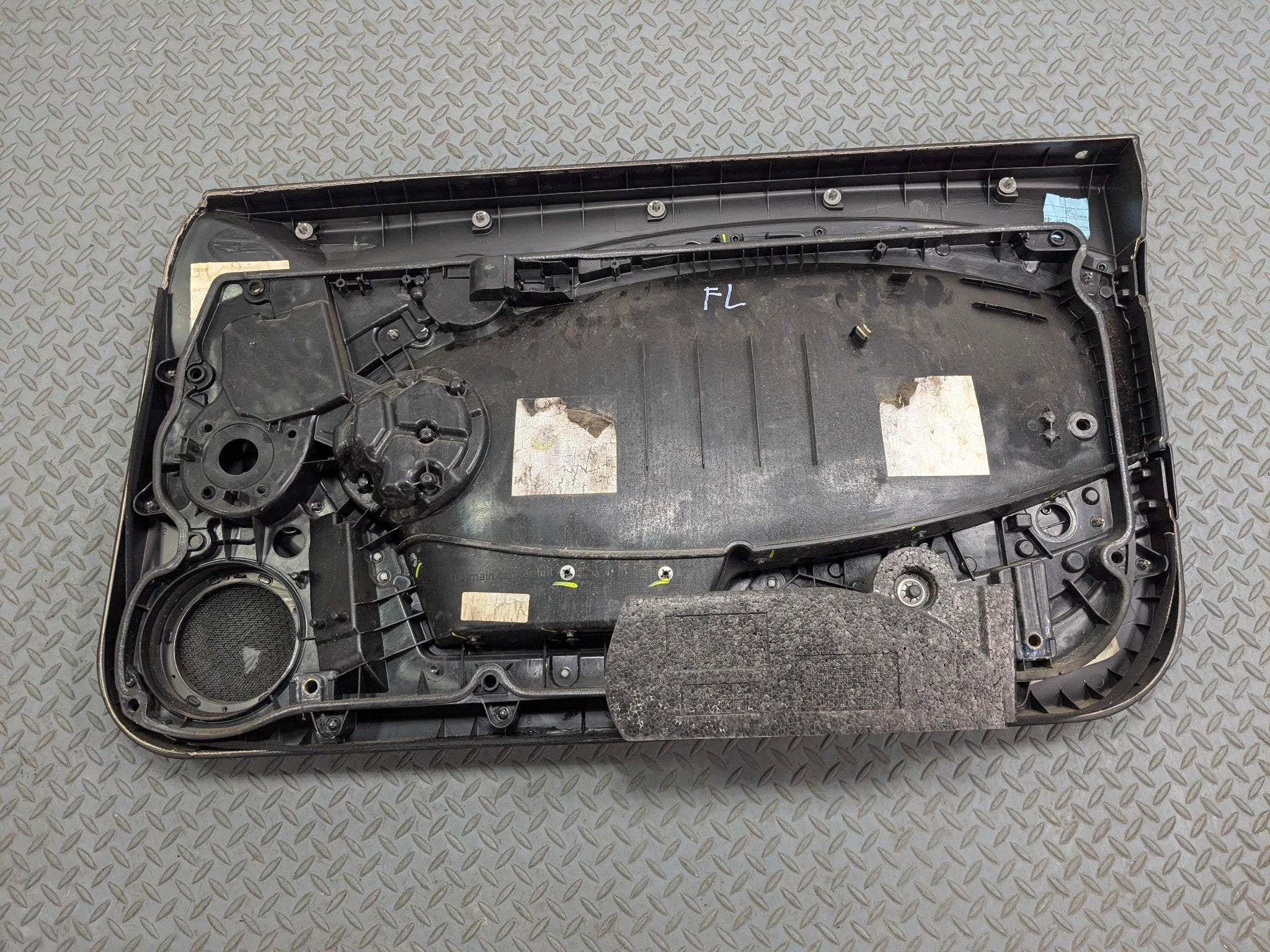 2007 - 2010 MINI COOPER OEM INTERIOR DOOR TRIM PANEL FRONT LEFT DRIVER SIDE