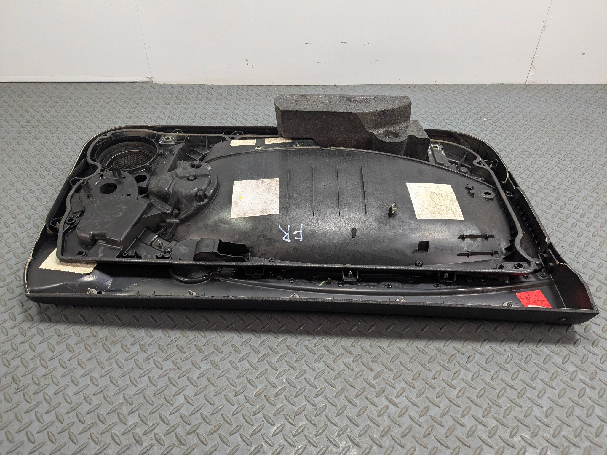 2007 - 2010 MINI COOPER OEM INTERIOR DOOR TRIM PANEL FRONT RIGHT PASSENGER SIDE