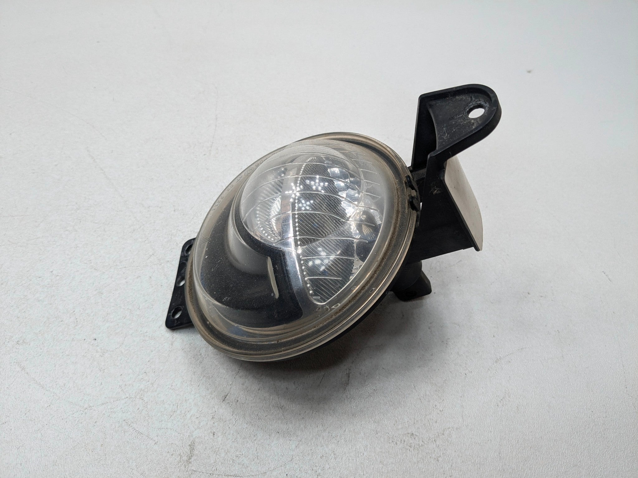 2007 - 2010 MINI COOPER OEM FOG LIGHT BUMPER MOUNTED FRONT LEFT DRIVER SIDE