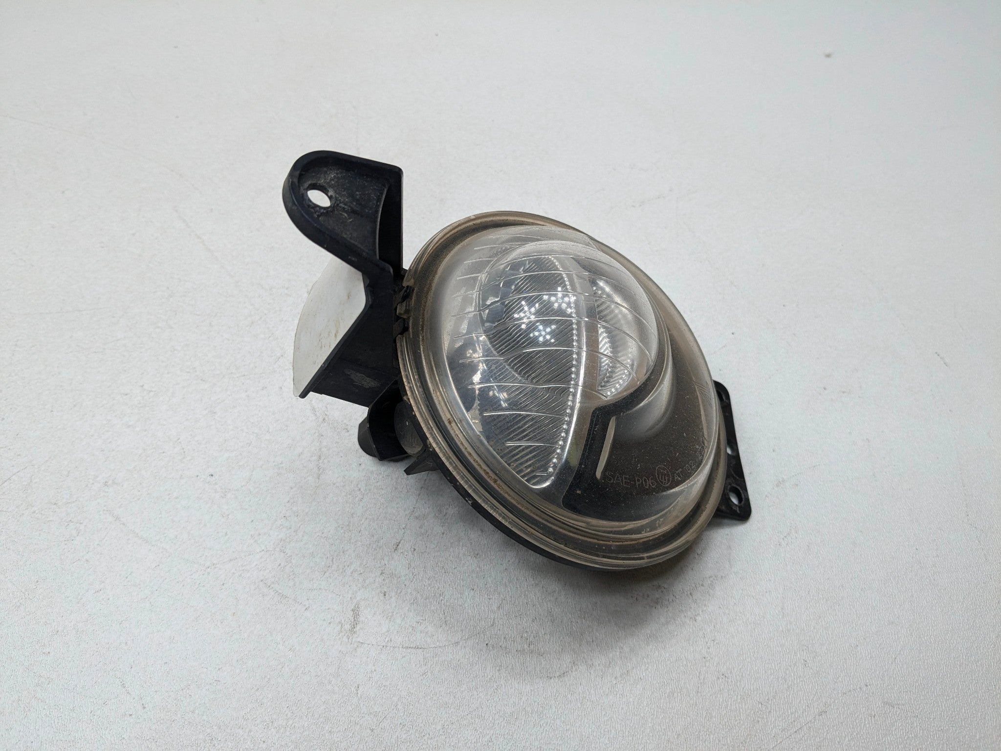 2007 - 2010 MINI COOPER OEM FOG LIGHT BUMPER MOUNTED FRONT LEFT DRIVER SIDE