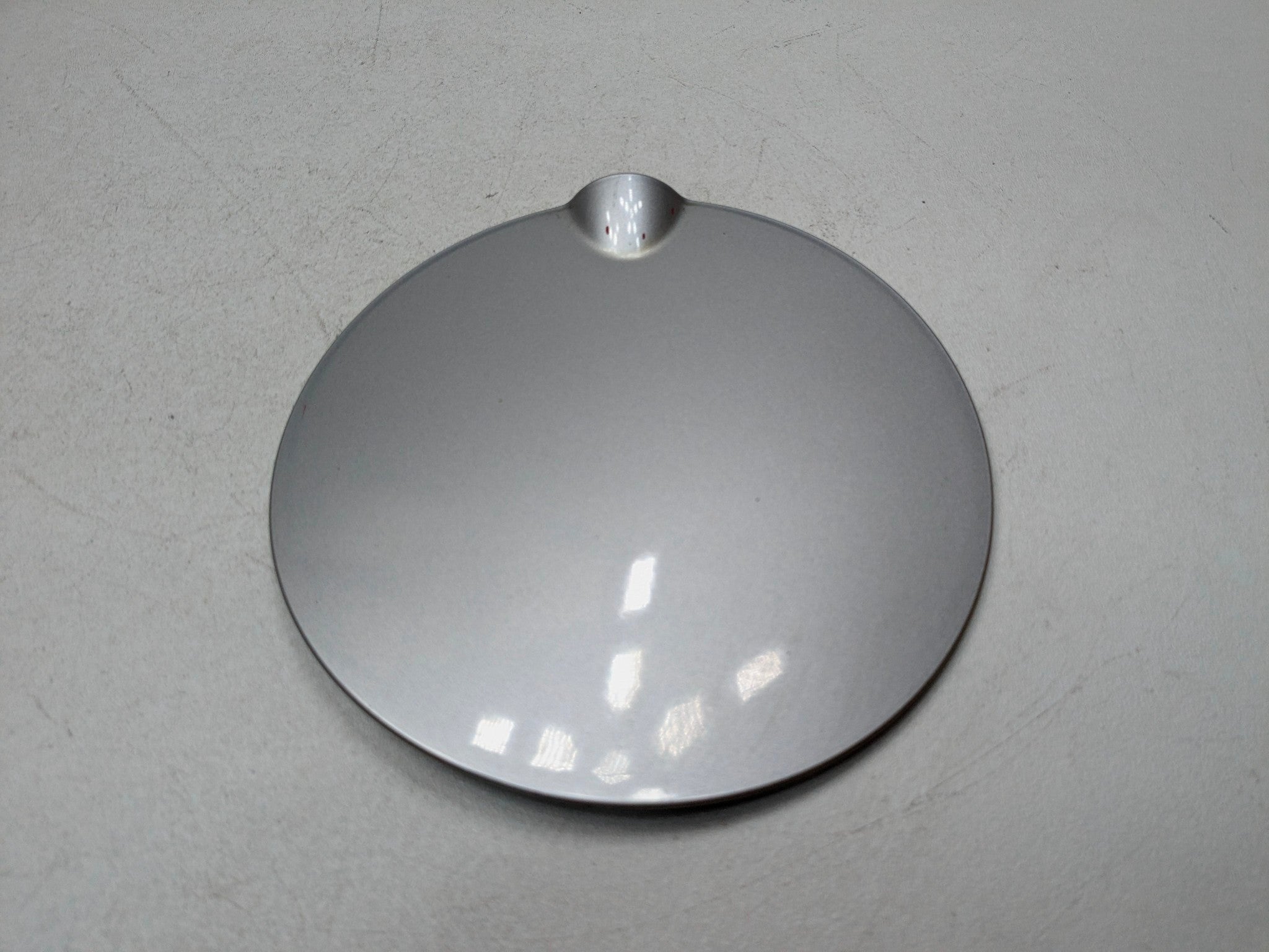 2007 - 2010 MINI COOPER OEM FUEL TANK DOOR LID COVER SILVER METALLIC