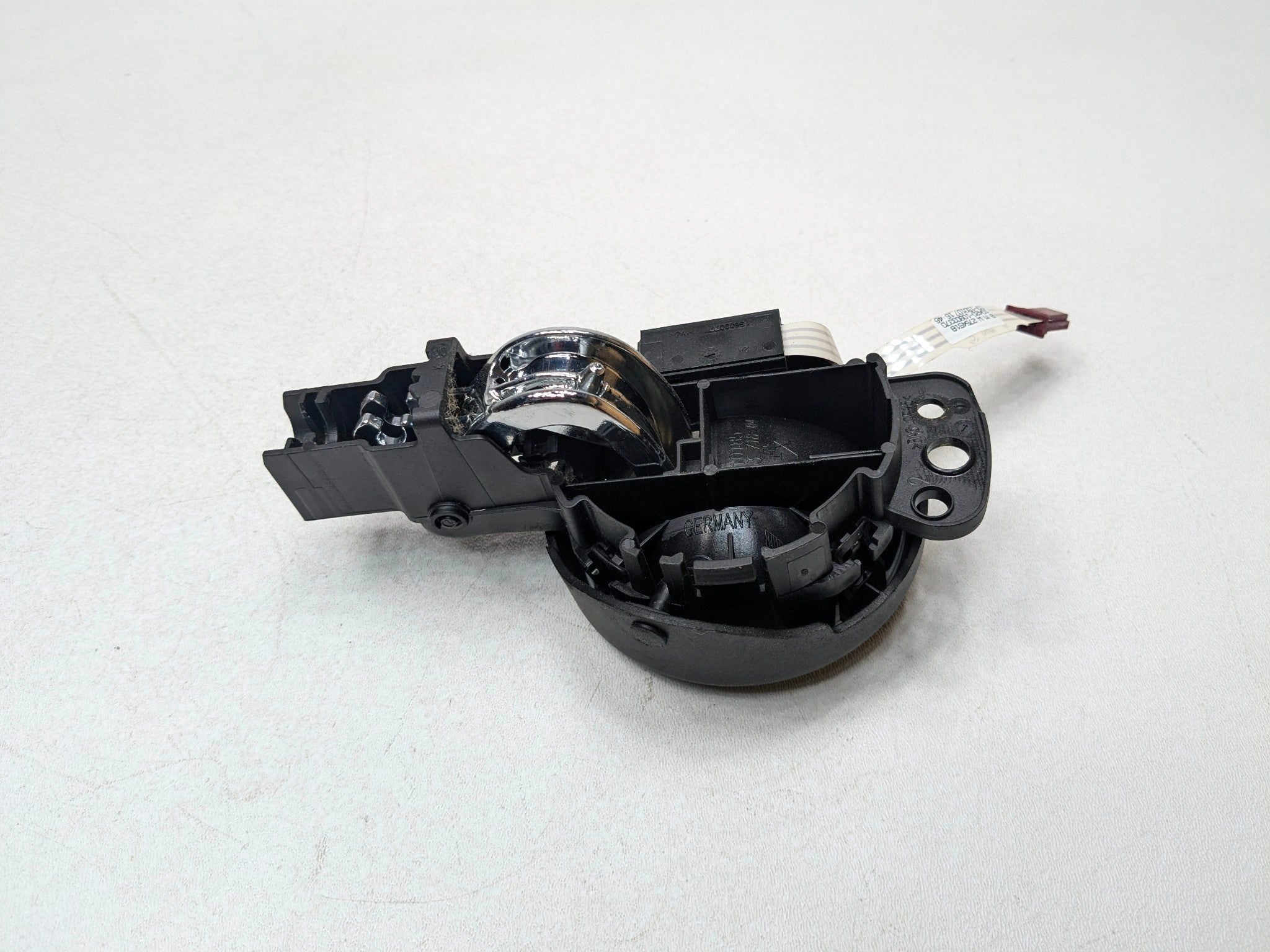 2007 - 2010 MINI COOPER OEM INTERIOR DOOR HANDLE FRONT RIGHT PASSENGER SIDE