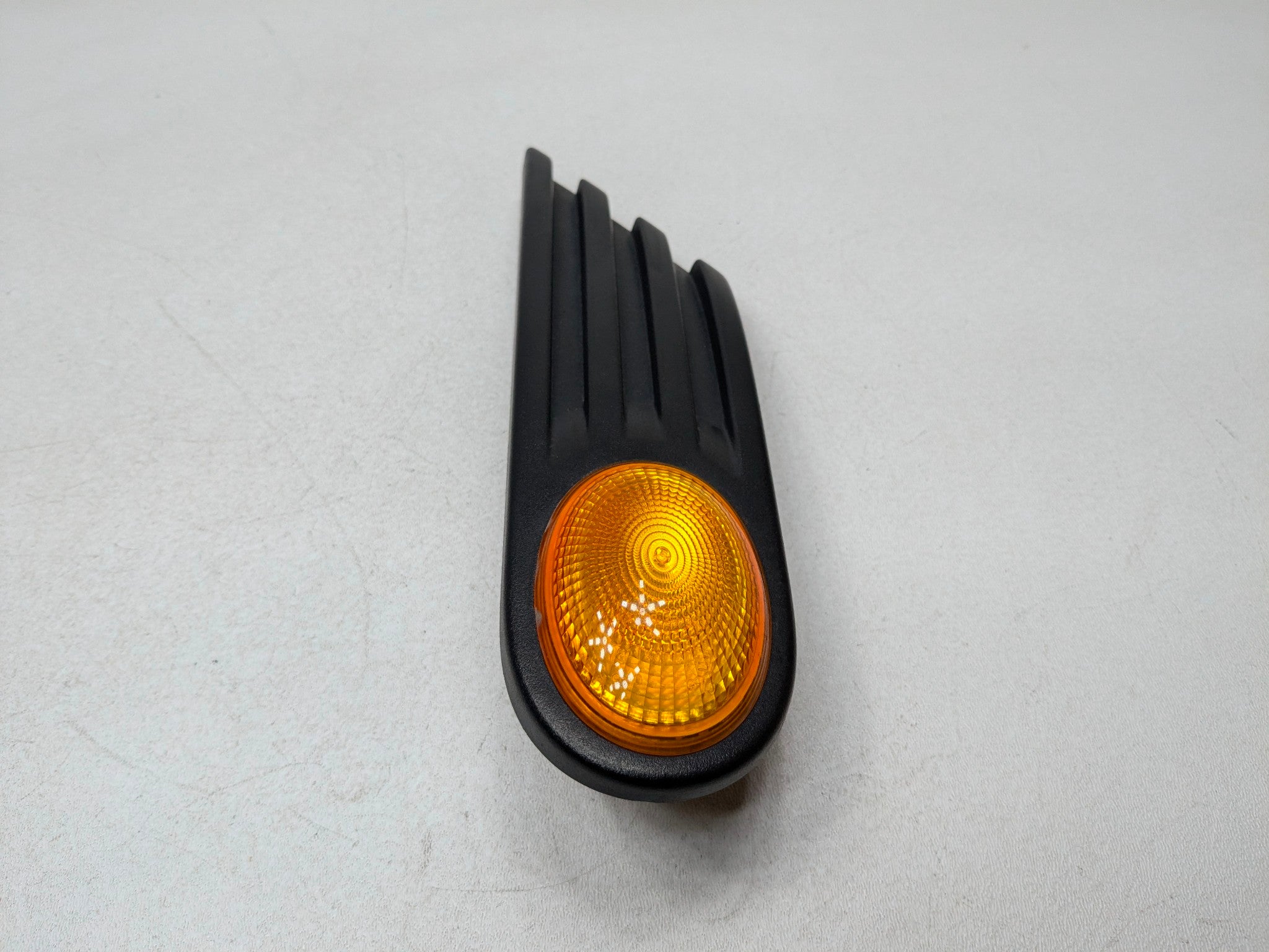 2007 - 2010 MINI COOPER OEM DRIVER SIDE WING INDICATOR TURN SIGNAL LIGHT FRONT