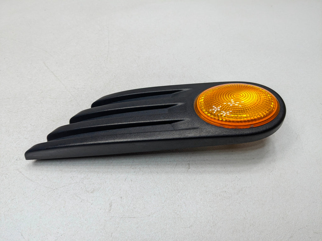 2007 - 2010 MINI COOPER OEM DRIVER SIDE WING INDICATOR TURN SIGNAL LIGHT FRONT