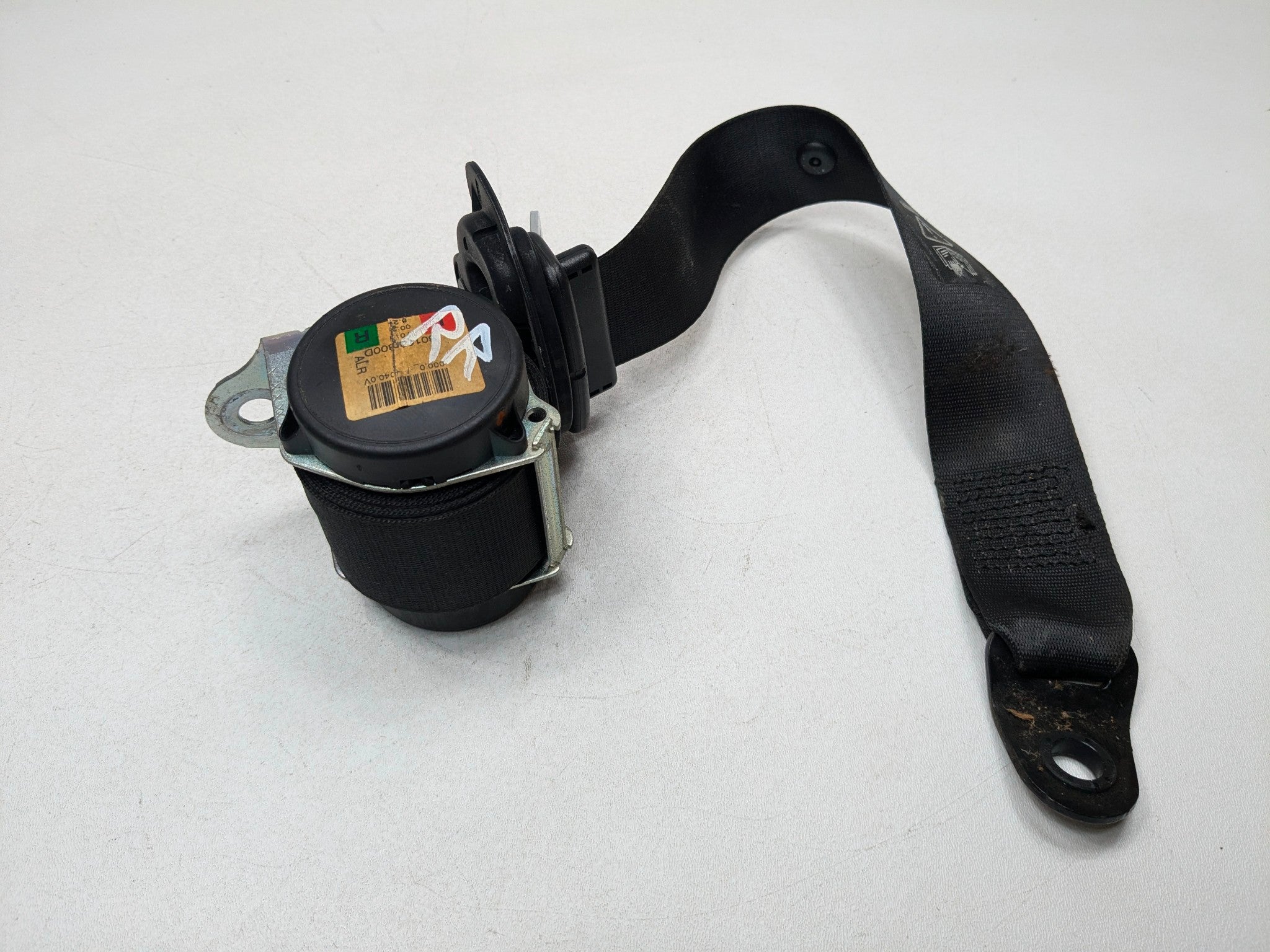 2007 - 2010 MINI COOPER OEM SEAT BELT RETRACTOR REAR RIGHT PASSENGER SIDE