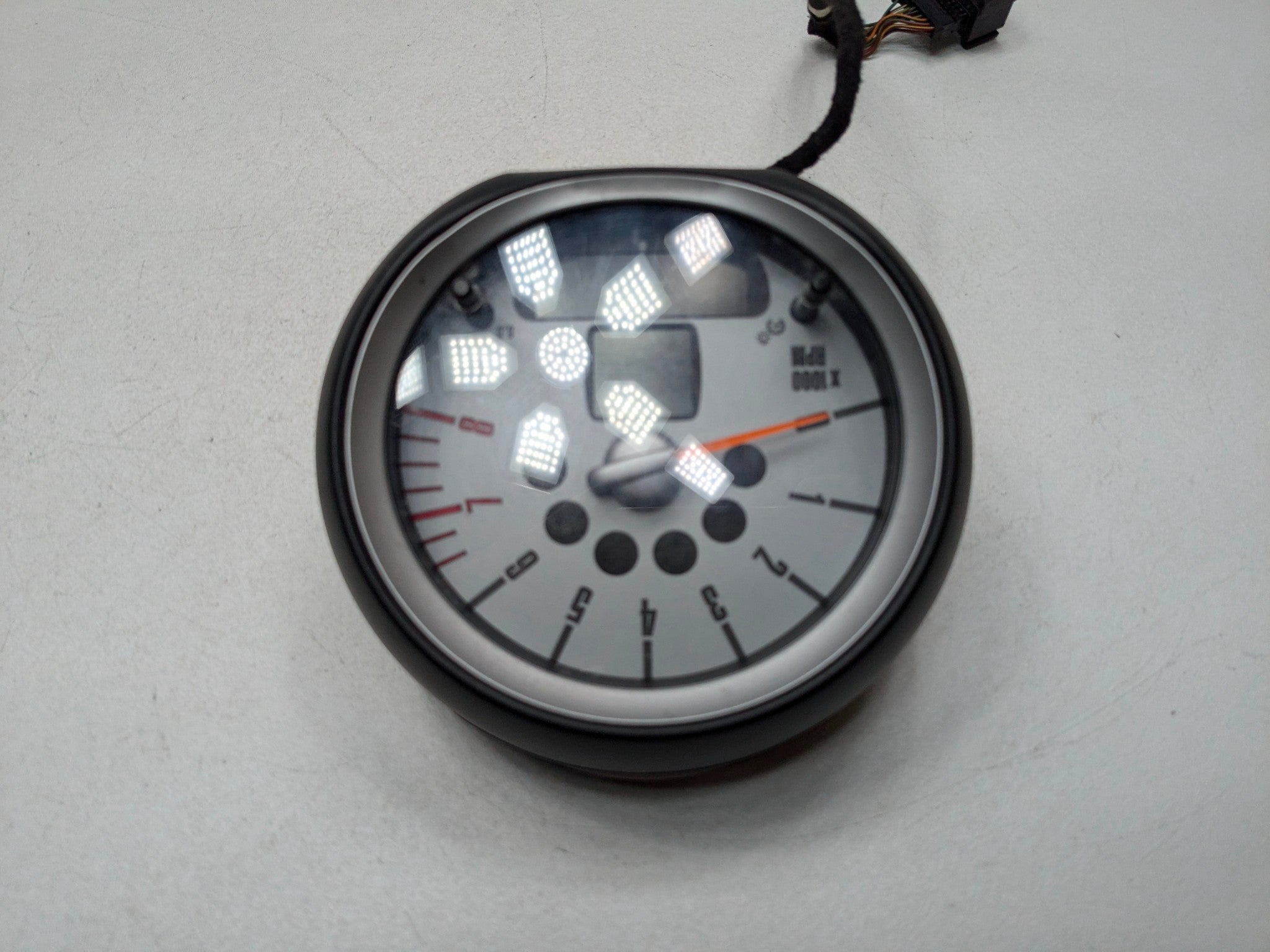 2007 - 2010 MINI COOPER OEM TACHOMETER CLUSTER GAUGES SPEEDOMETER ASSEMBLY