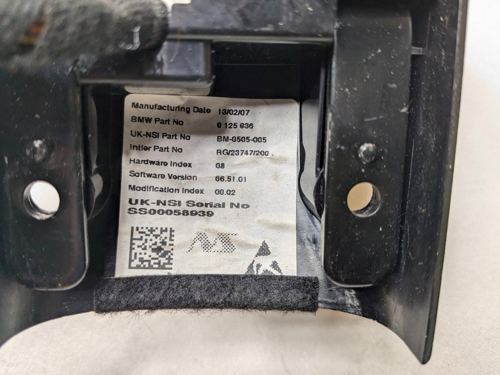 2007 - 2010 MINI COOPER OEM TACHOMETER CLUSTER GAUGES SPEEDOMETER ASSEMBLY